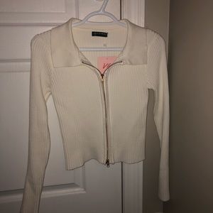 Verge girl zip top brand new with tag